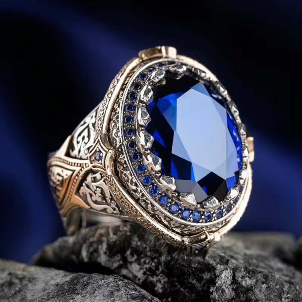 Unisex Silver Plated Topaz Ring